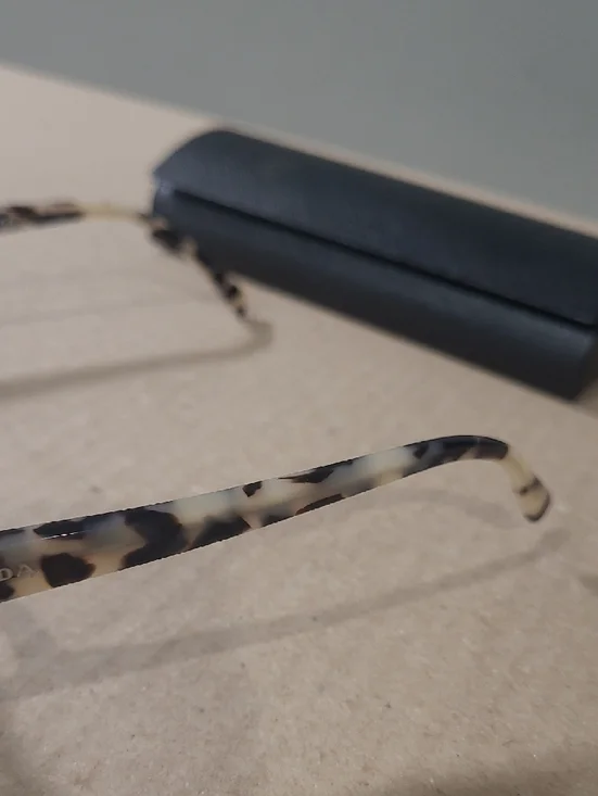 Authentic PRADA - Picture 10 of 10